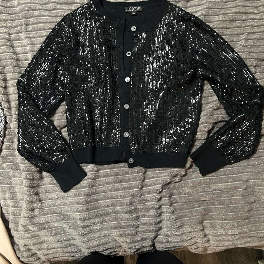 J crew cardigan, black, size xs, looks great with dress, or office pants.